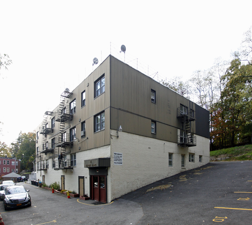 27 Kathy Ln in Yonkers, NY - Building Photo