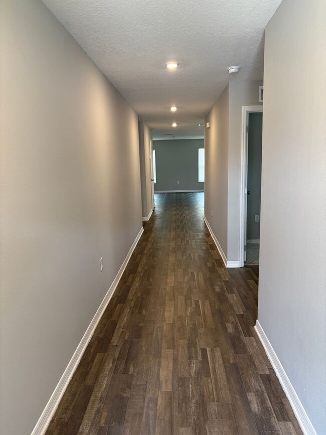 904 Gillingham Ct in Kissimmee, FL - Building Photo - Building Photo