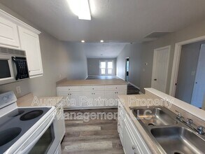 1245 Longpoint Dr in Augusta, GA - Building Photo - Building Photo