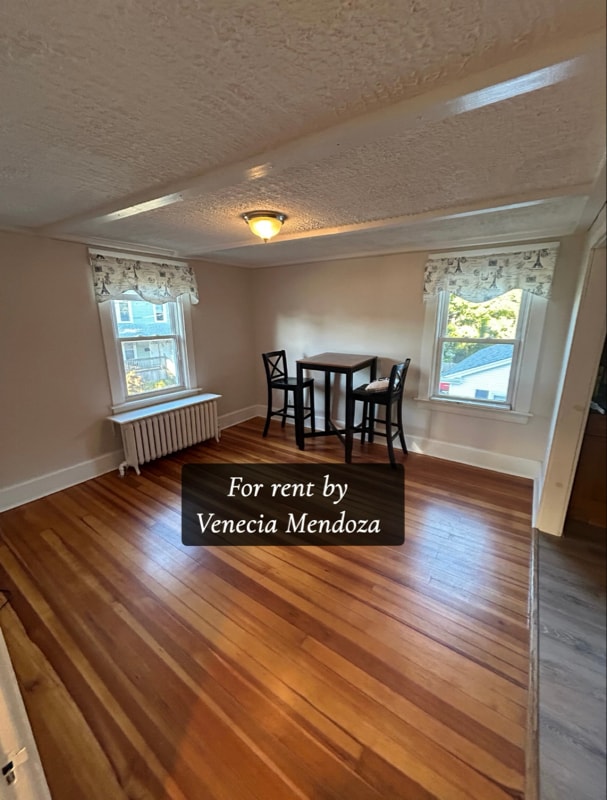 22 Fairmount St, Unit 2 in New Bedford, MA - Building Photo - Building Photo