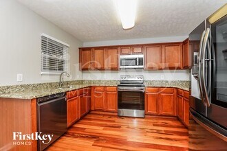 322 Elderberry Way in Murfreesboro, TN - Foto de edificio - Building Photo