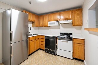 142 Marlborough St, Unit 1 in Boston, MA - Building Photo - Building Photo