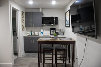 1219 W 500 S in Salt Lake City, UT - Building Photo - Building Photo