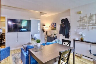 397 1st St in Jersey City, NJ - Building Photo - Building Photo