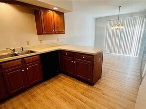 441 Ayrault Rd in Fairport, NY - Building Photo - Building Photo