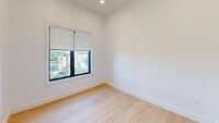 25 Greenville St, Unit #603 in Boston, MA - Foto de edificio - Building Photo