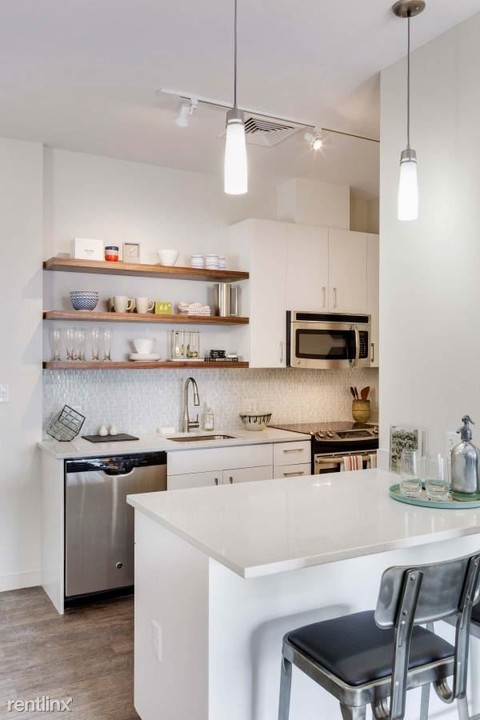 284 Sidney St in Cambridge, MA - Building Photo