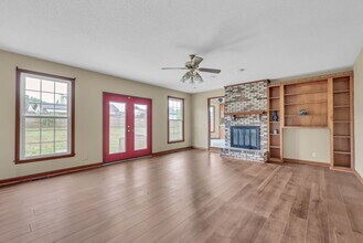 532 Brentwood Cir in Clarksville, TN - Building Photo - Building Photo