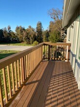 8075 Curbaril Ave in Atascadero, CA - Building Photo - Building Photo