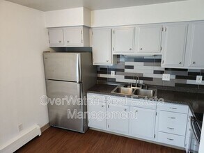 717 N Bliss St in Anchorage, AK - Building Photo - Building Photo