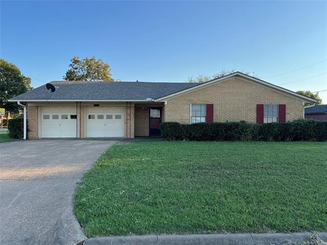 1610 Gallagher Dr in Sherman, TX - Building Photo