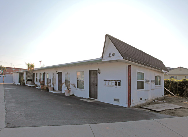 1950 Lomita Blvd in Lomita, CA - Building Photo - Building Photo