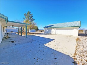 3210 Winery Rd in Pahrump, NV - Building Photo - Building Photo