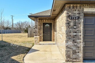 1764 Eighty-Niner Ter in El Reno, OK - Building Photo - Building Photo