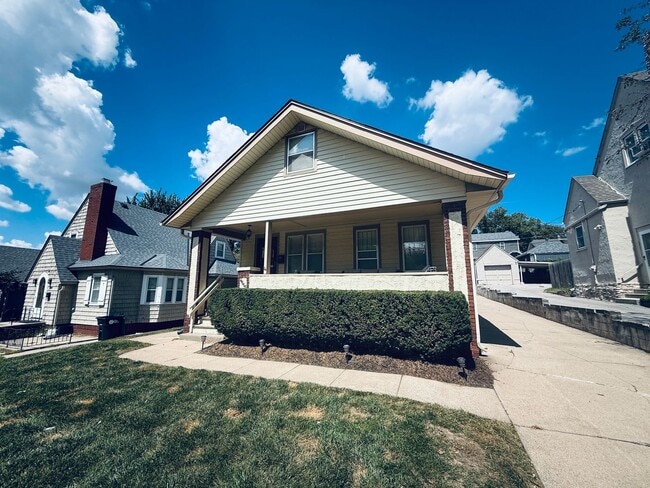 property at 4666 Poppleton Ave