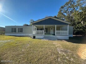 651 Fordville Rd in Ridgeland, SC - Building Photo