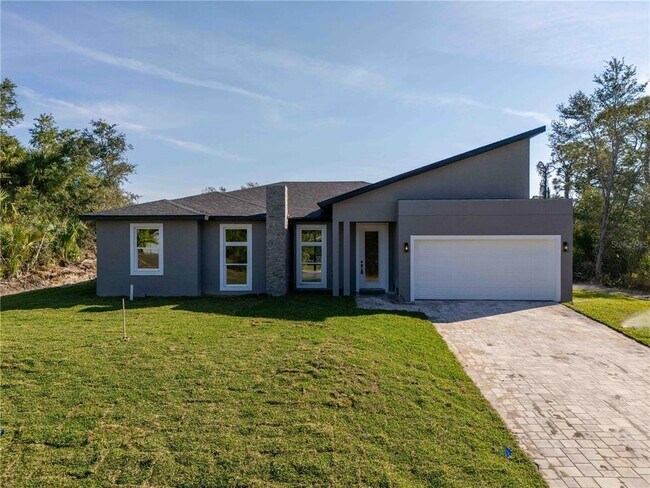 70 McDill Dr in Port Charlotte, FL - Building Photo - Building Photo