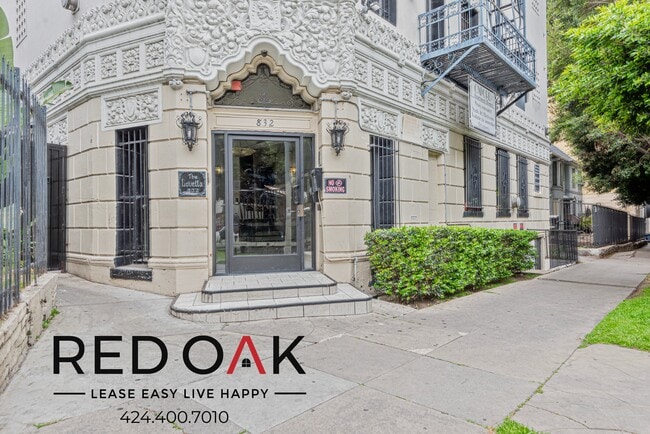 property at 832 S Oxford Ave