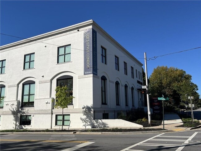 108 Park Pl in Decatur, GA - Building Photo - Building Photo