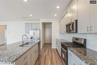 6901 Durham Ln in Fairburn, GA - Building Photo - Building Photo