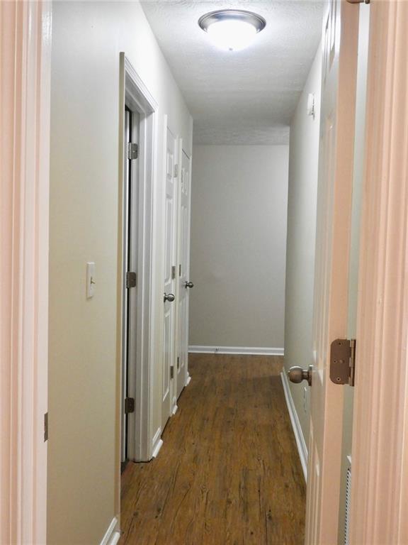 5272 Ridge Forest Dr in Stone Mountain, GA - Building Photo - Building Photo