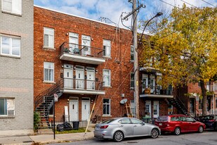 2331 De Villiers Rue in Montréal, QC - Building Photo