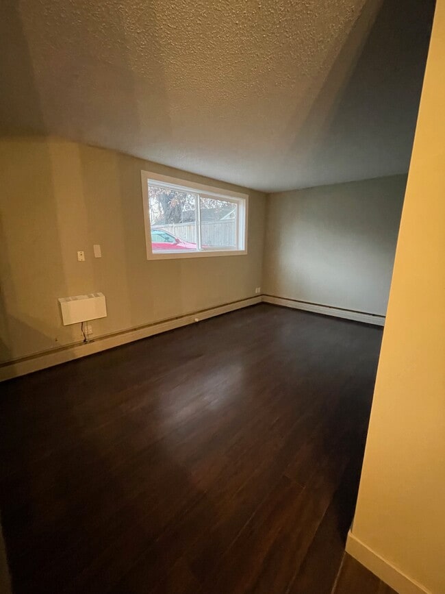 601 Lansdowne Ave in Saskatoon, SK - Building Photo - Building Photo