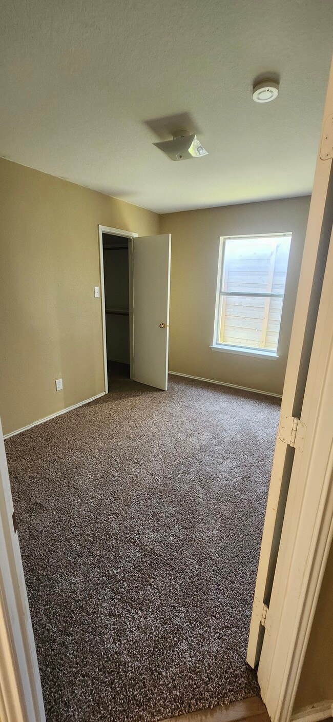 715 Ford Dr in Cedar Hill, TX - Building Photo - Building Photo