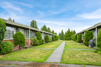 Hidden Ridge Apartments in Kent, WA - Building Photo - Building Photo