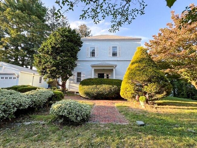 property at 12 Sycamore Rd