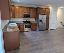 2769 Monticello Ln in Harrisburg, PA - Foto de edificio - Building Photo