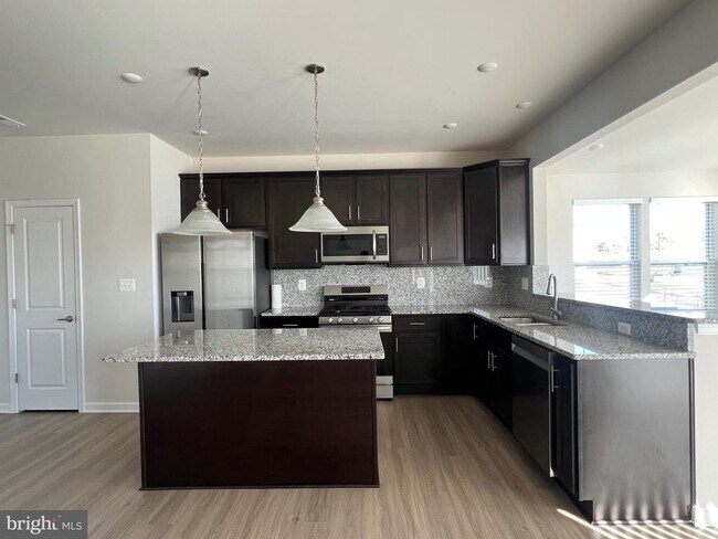 35 Signal Knob Cottage Dr in Strasburg, VA - Building Photo - Building Photo