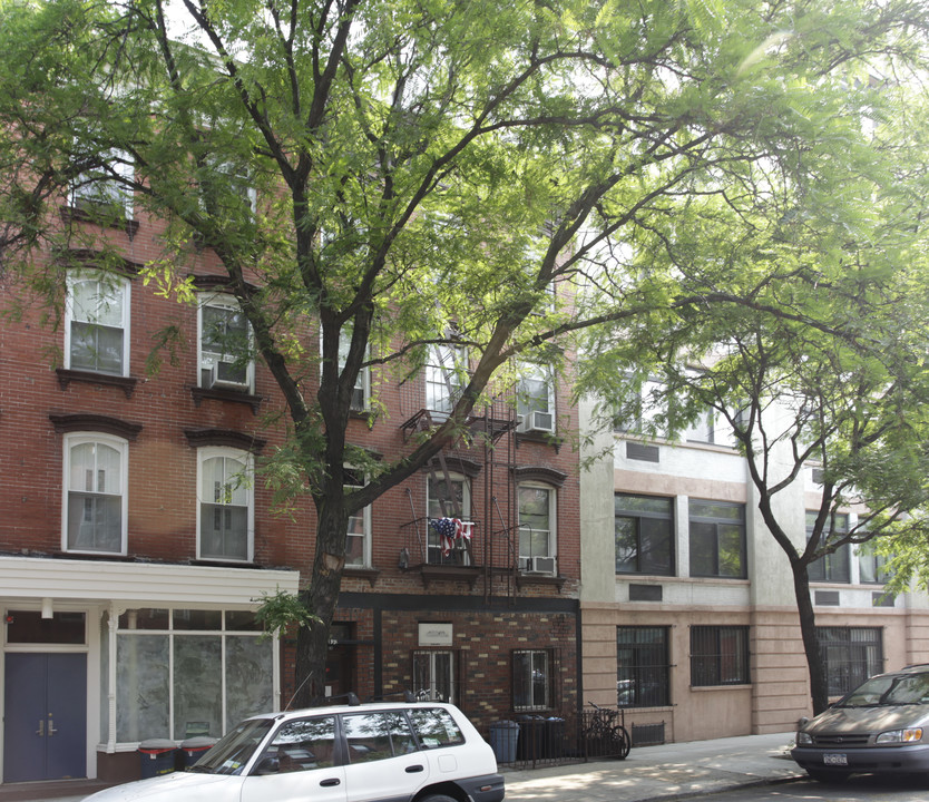 193 Sackett St in Brooklyn, NY - Building Photo