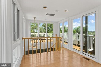106 Princess St in Alexandria, VA - Foto de edificio - Building Photo