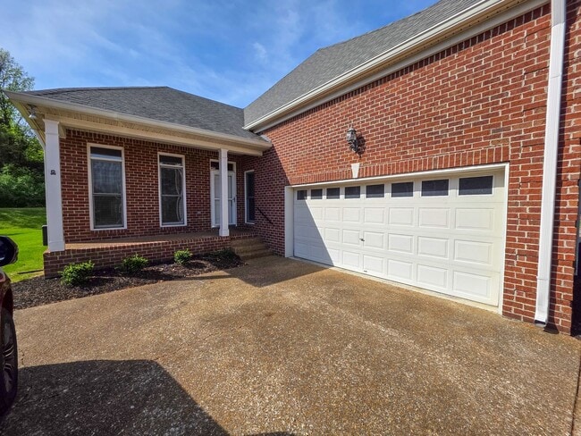 property at 218 Stoners Glen Ct