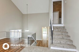 1655 Woodman Dr in Florissant, MO - Building Photo - Building Photo