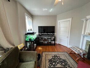281 Highland Ave in Somerville, MA - Building Photo - Building Photo