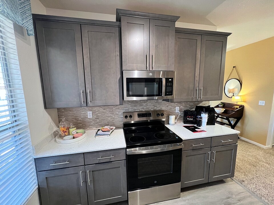 TGM Ocotillo Bay in Chandler, AZ - Foto de edificio