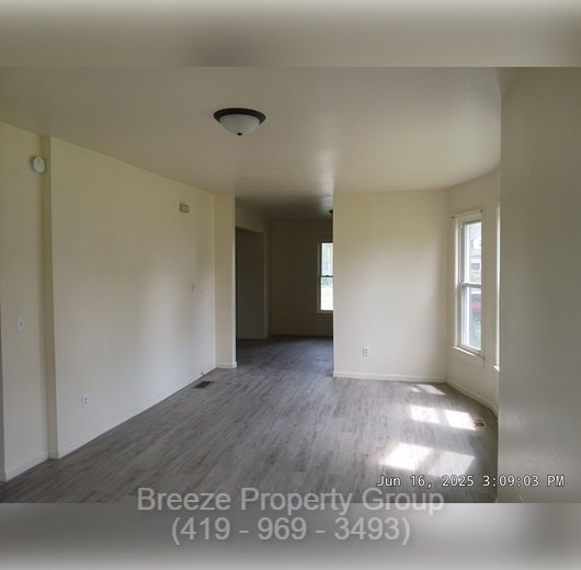 1909 N Superior St in Toledo, OH - Building Photo - Building Photo