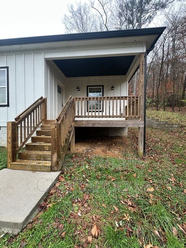 1242 Browns Ferry Rd in Chattanooga, TN - Building Photo - Building Photo