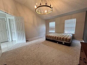 5643 Glen Brook in Mason, OH - Building Photo - Building Photo