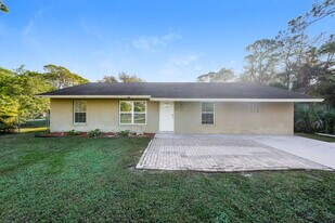 5720 Royal Palm Beach Blvd in West Palm Beach, FL - Building Photo