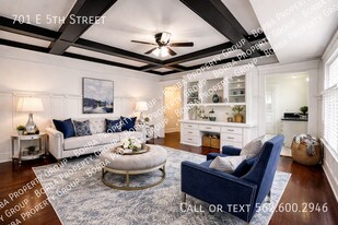 701 E 5th St in Long Beach, CA - Building Photo