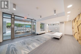 5782-5782 Berton Ave in Vancouver, BC - Building Photo - Building Photo