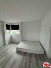 1224 1/2 Alexandria Ave in Los Angeles, CA - Building Photo - Building Photo