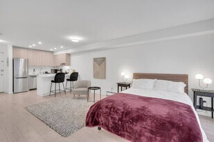 2225 W 8th Ave in Vancouver, BC - Building Photo