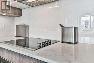 200 Sackville St in Toronto, ON - Building Photo - Building Photo