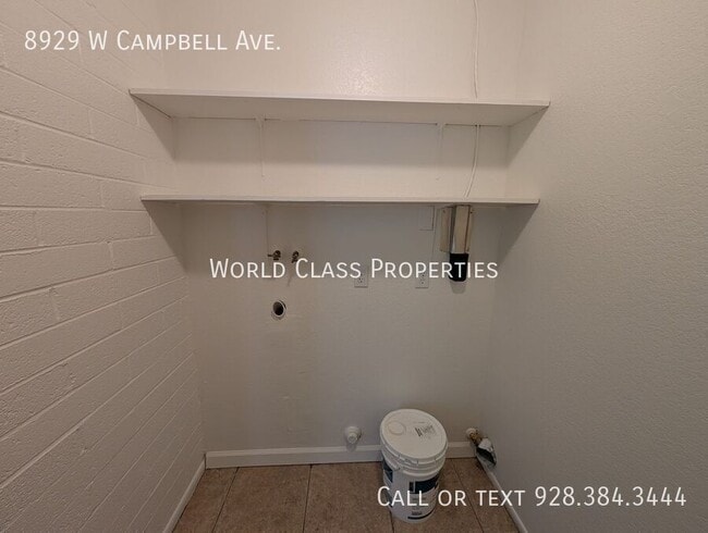 8929 West Campbell Ave in Phoenix, AZ - Building Photo - Building Photo