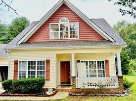 905 Doris Ray Ct in Charlotte, NC - Building Photo