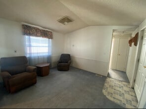 251 3rd St in Big Piney, WY - Building Photo - Building Photo